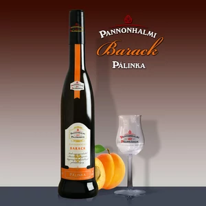 Pannonhalmi Barackpálinka